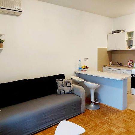 Appartamento Red Brick Belgrado Esterno foto